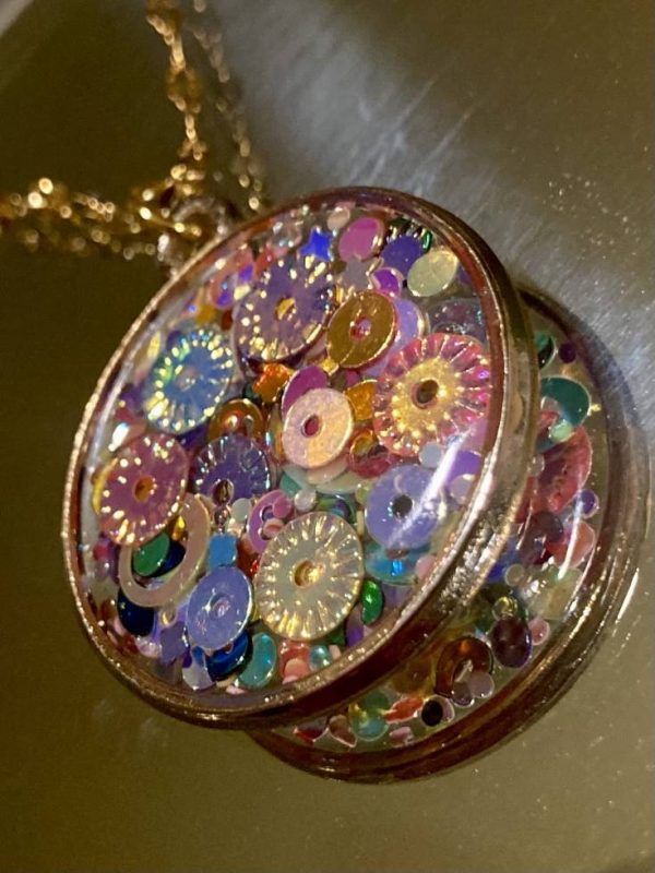 Sequin pendant - Image 3