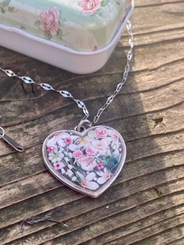 Heart in Bloom Pendant - Image 2