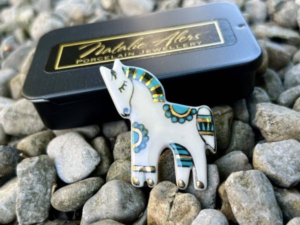 Horse brooch - Image 4