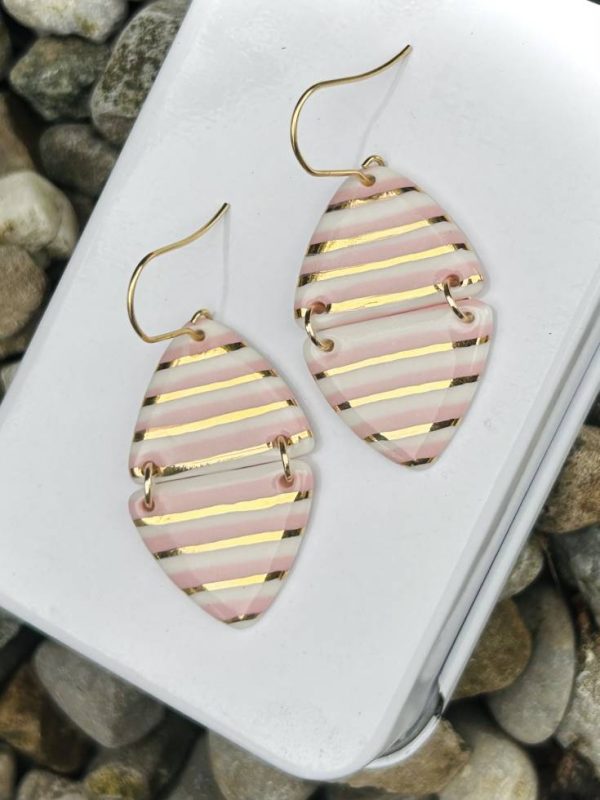 Pink horizontal striped Dangle earrings - Image 4