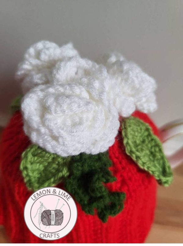 Rose Knit Tea Cosy - Image 2