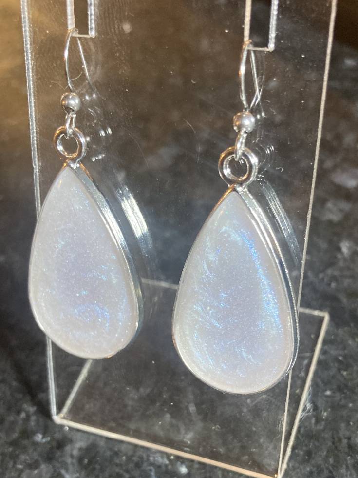 Moonlit Opal water-drop resin clip-on earrings - Image 3