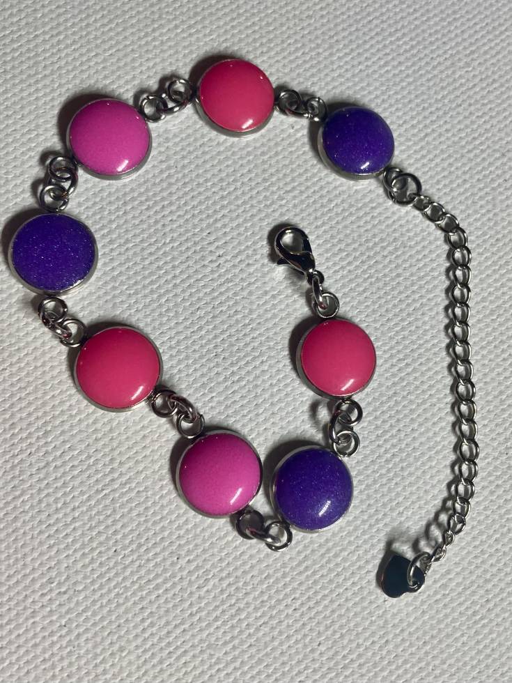 Pink and purple disc bracelet - Image 5